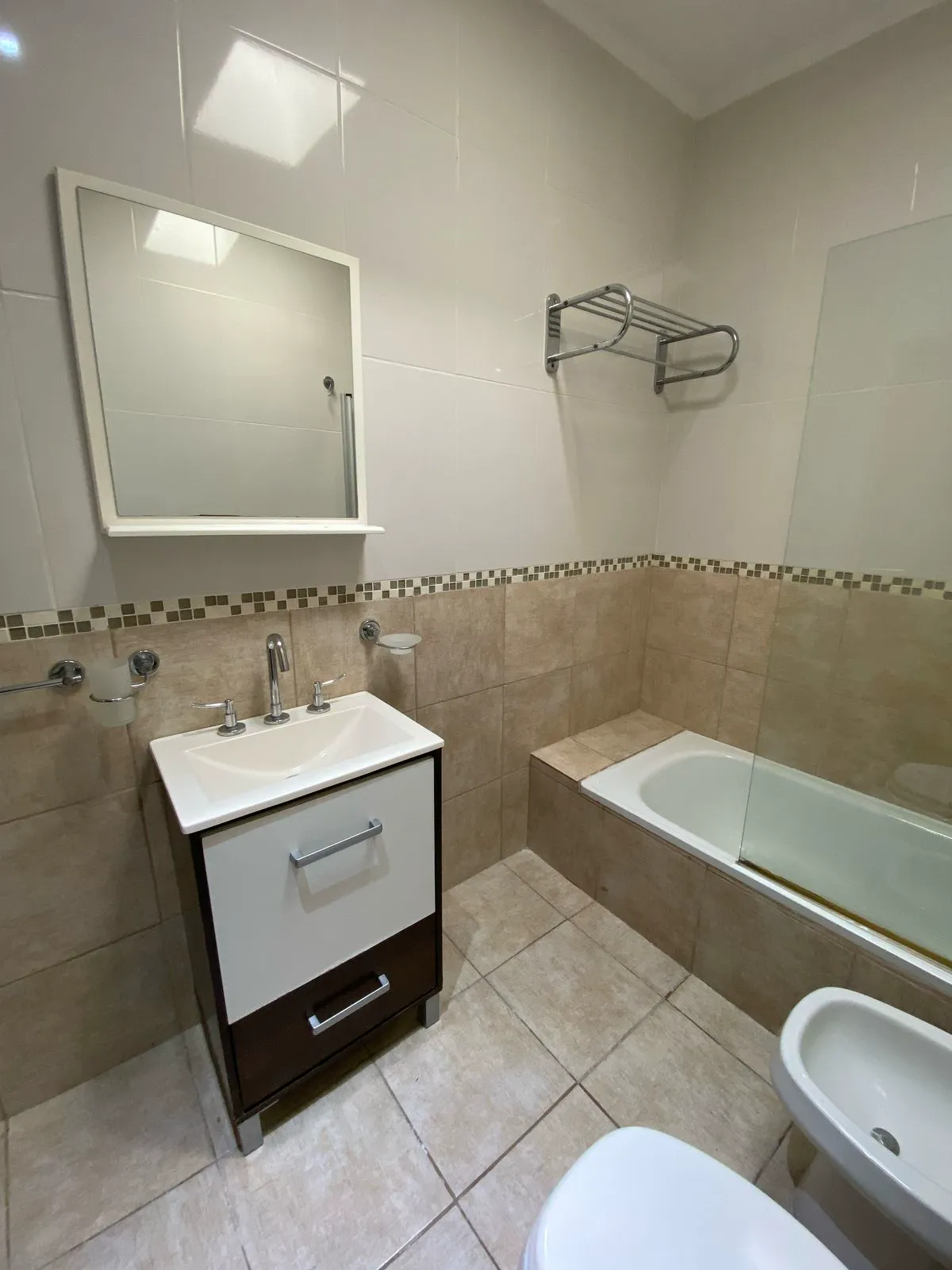 WhatsApp Image 2025-04-04 at 4.29.06 PM (1)