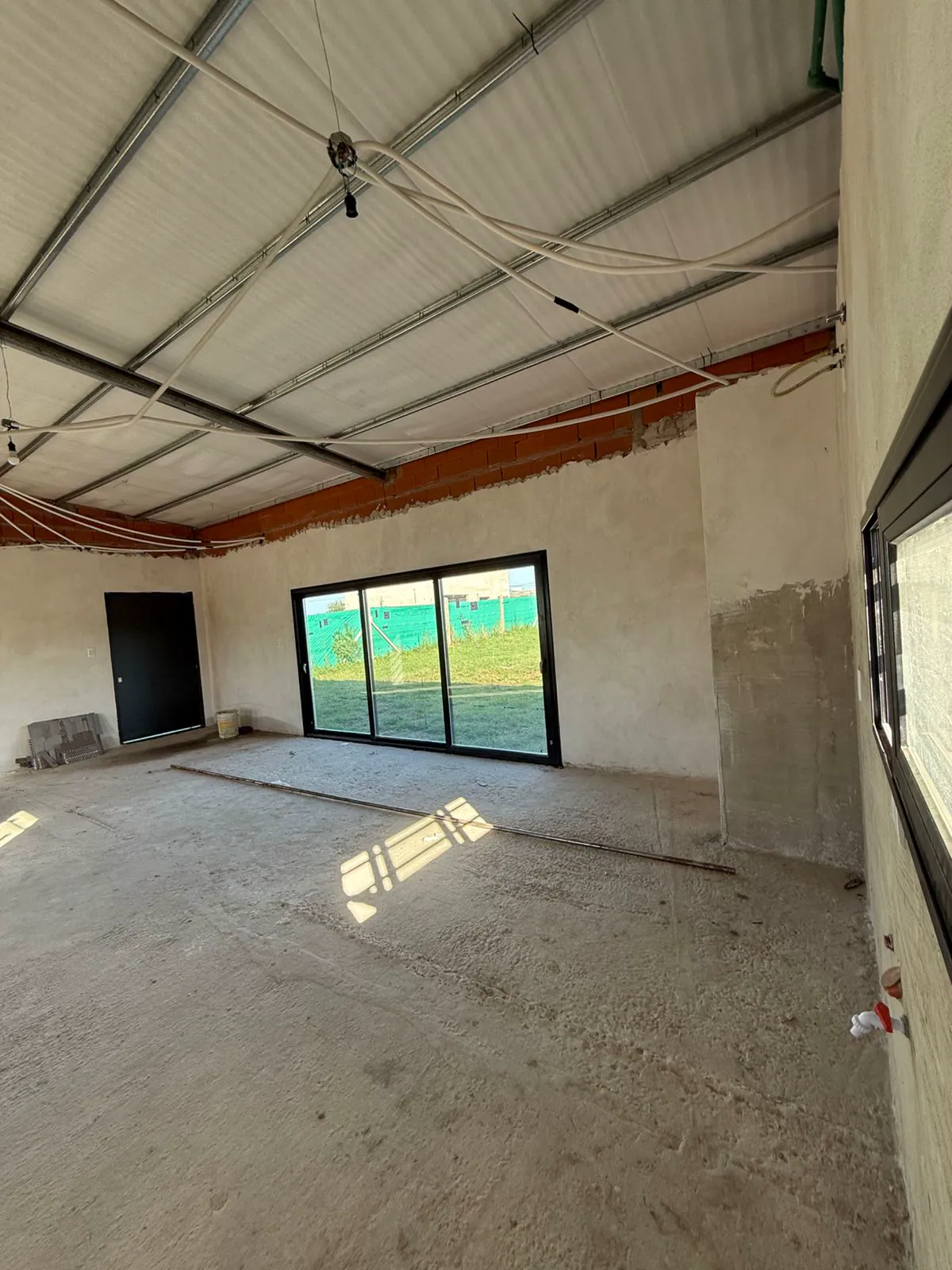 WhatsApp Image 2025-05-19 at 10.42.53 (3)