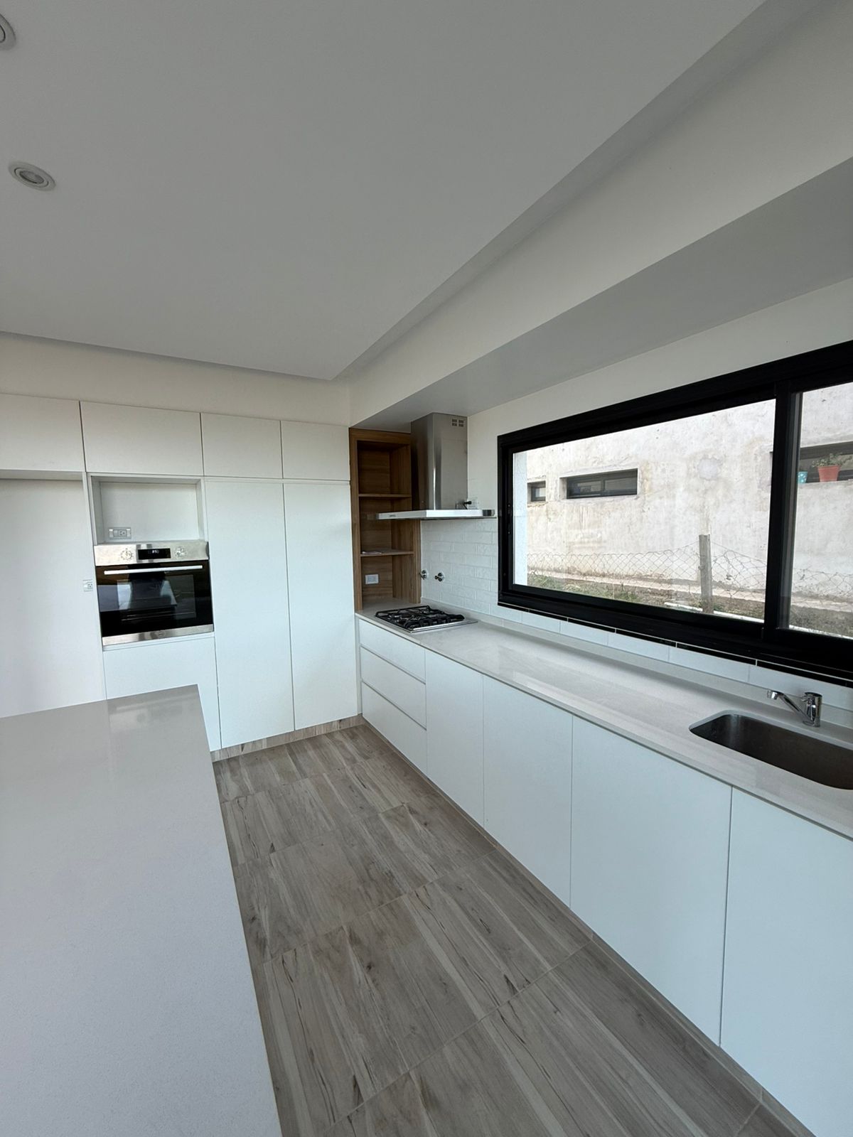 WhatsApp Image 2025-08-14 at 16.49.25 (2)