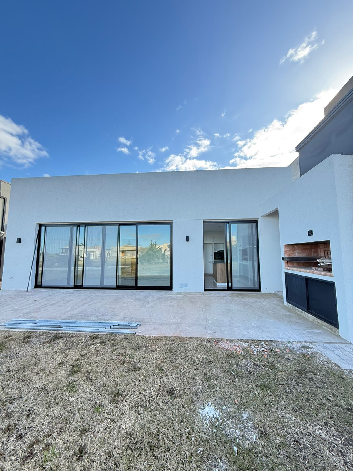 WhatsApp Image 2025-08-14 at 16.49.27 (1)