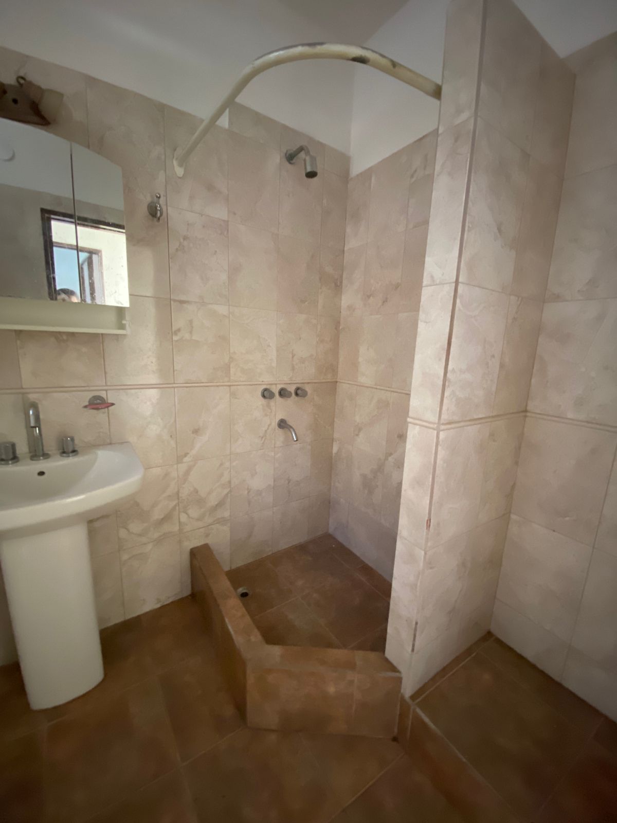 WhatsApp Image 2025-08-20 at 17.45.19 (1)