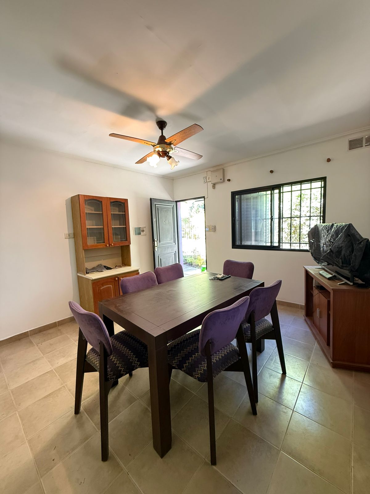 WhatsApp Image 2025-10-01 at 12.09.00 (2)