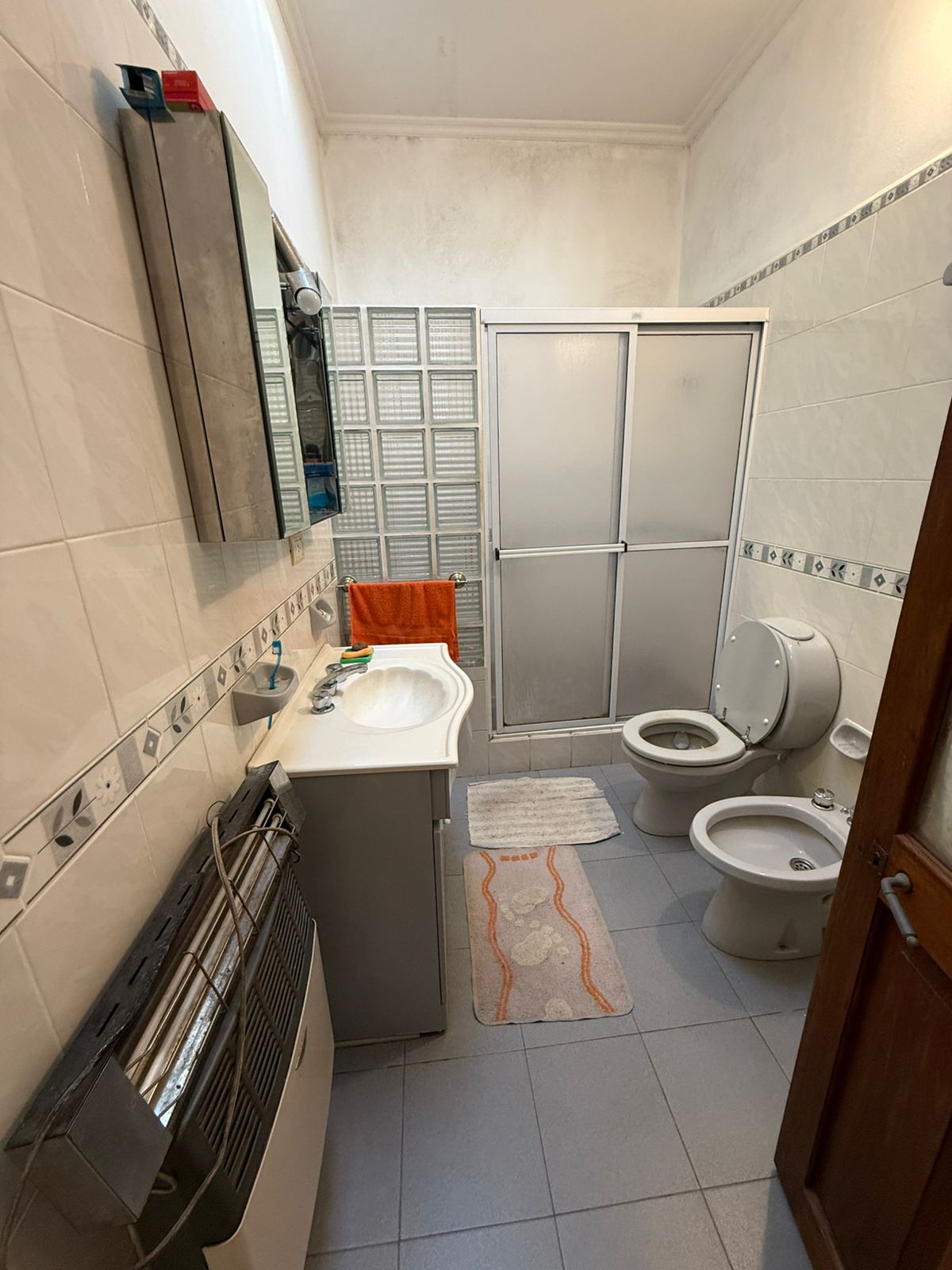 WhatsApp Image 2025-10-03 at 16.04.37