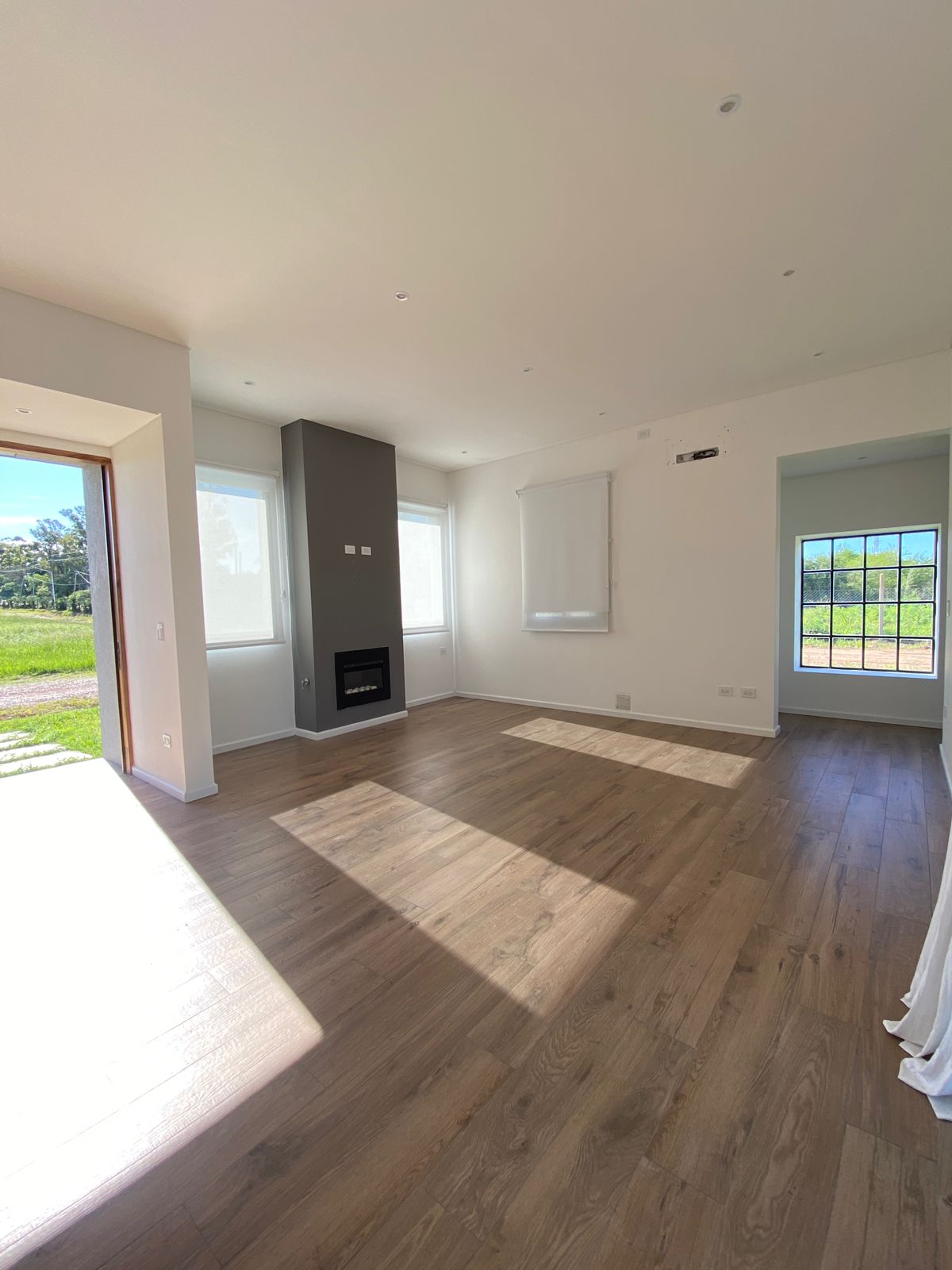 WhatsApp Image 2025-10-09 at 17.07.16