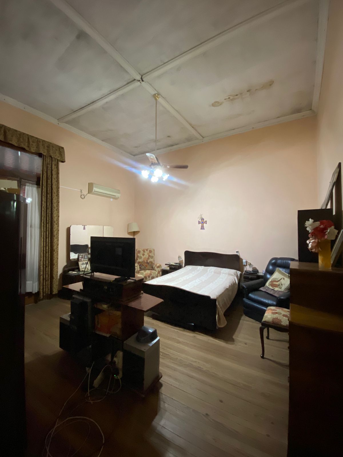 WhatsApp Image 2025-10-23 at 18.32.36 (2)