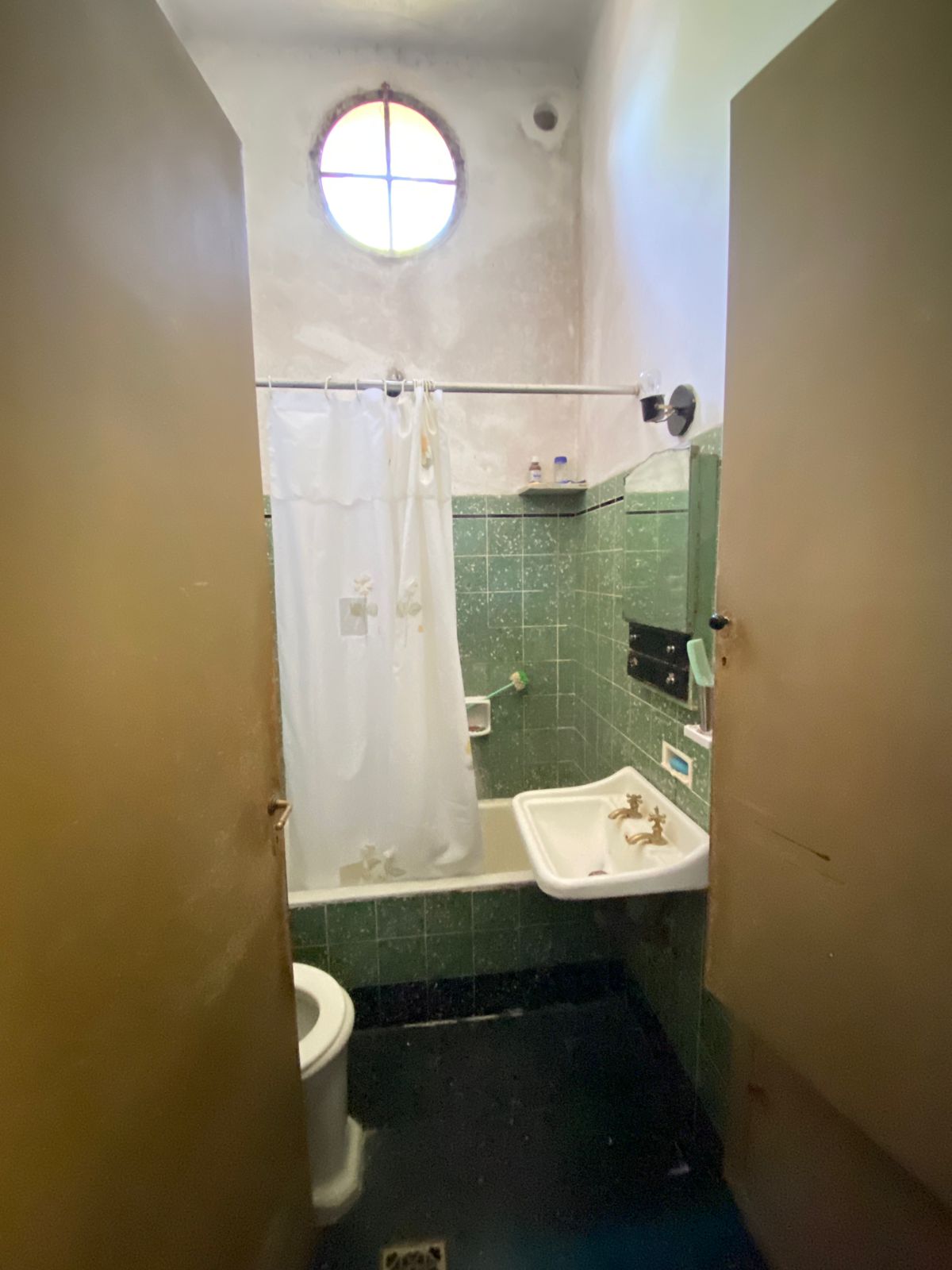 WhatsApp Image 2025-12-03 at 16.10.48 (2)