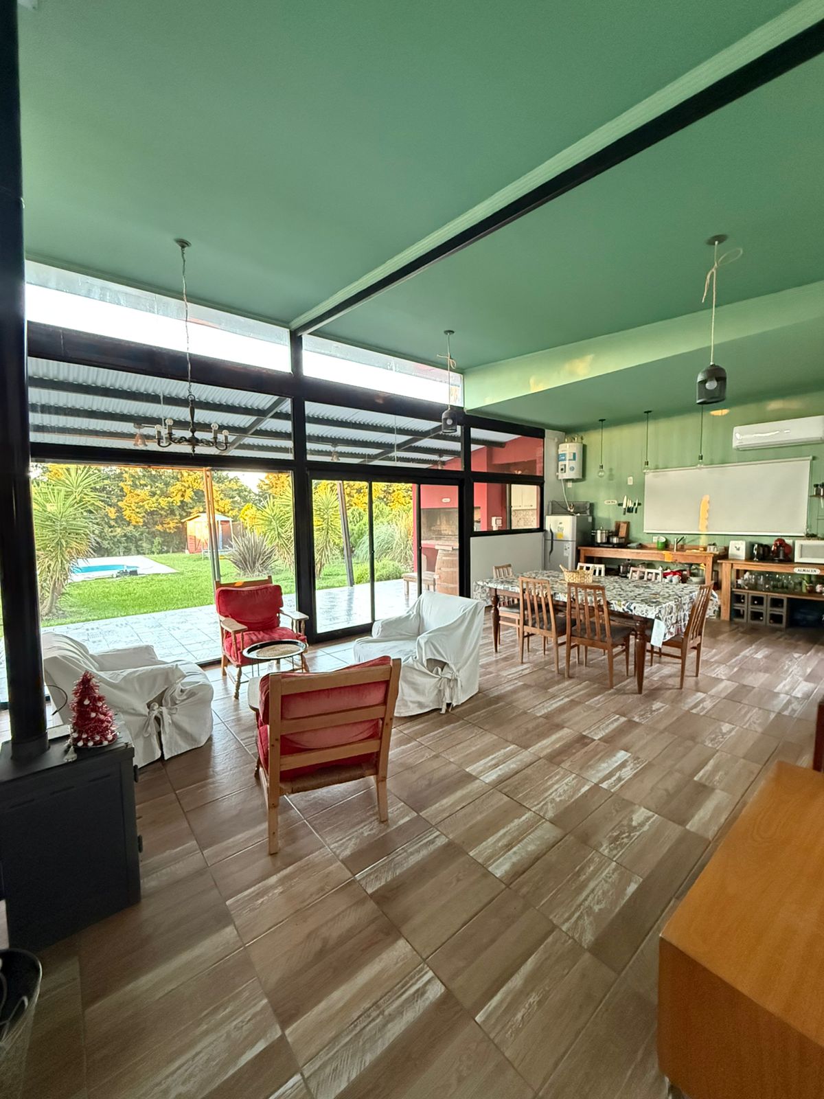 WhatsApp Image 2025-12-04 at 20.33.14 (1)